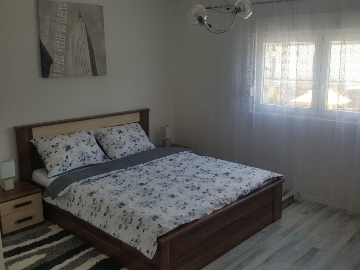 Apartment No1 Korenica Exterior photo